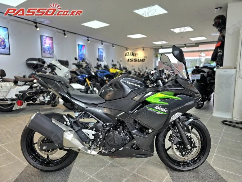 KAWASAKI ZX 500 R - фото 0