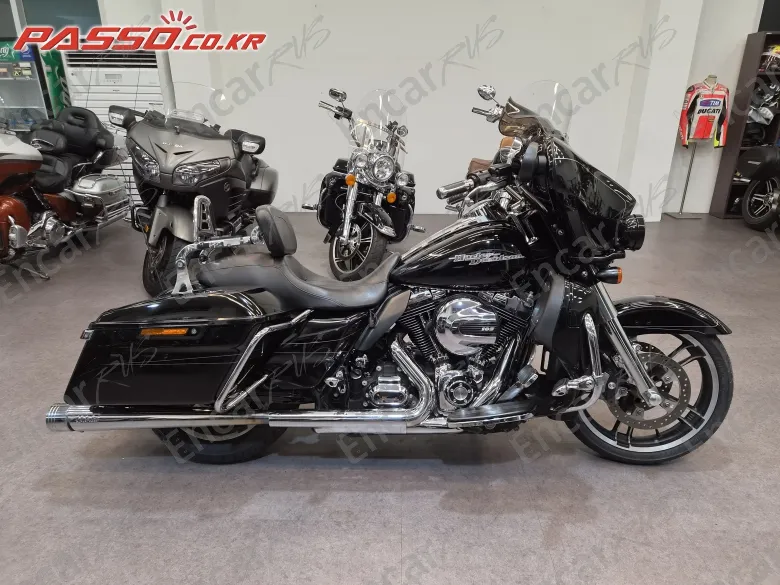 Harley-Davidson Flhx - фото 0