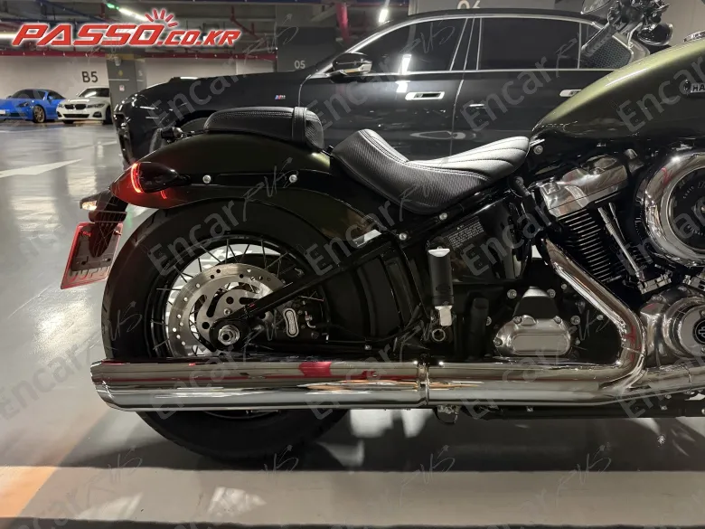 Harley-Davidson Street Bob 117 - фото 6