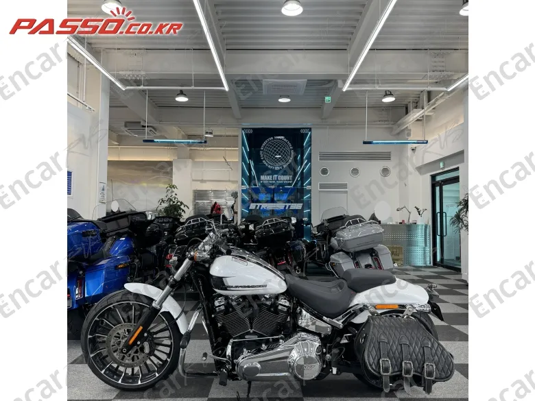 Harley-Davidson Breakout 117 - фото 1
