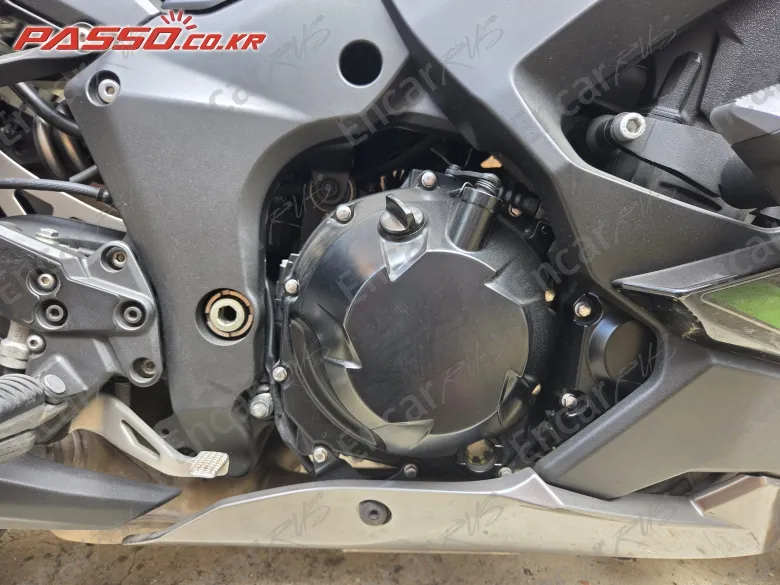 Kawasaki Ninja 1000 SX ABS - фото 4