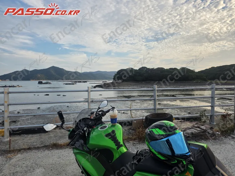 Kawasaki Z 1000 SX - фото 5