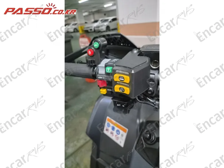 BRP Can-Am Outlander Max ST P 1000 - фото 3