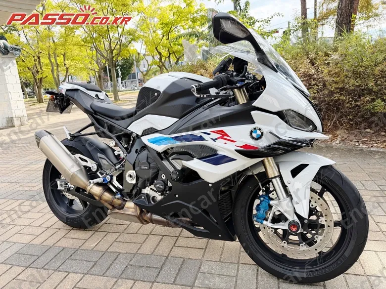 BMW S 1000 RR - фото 0