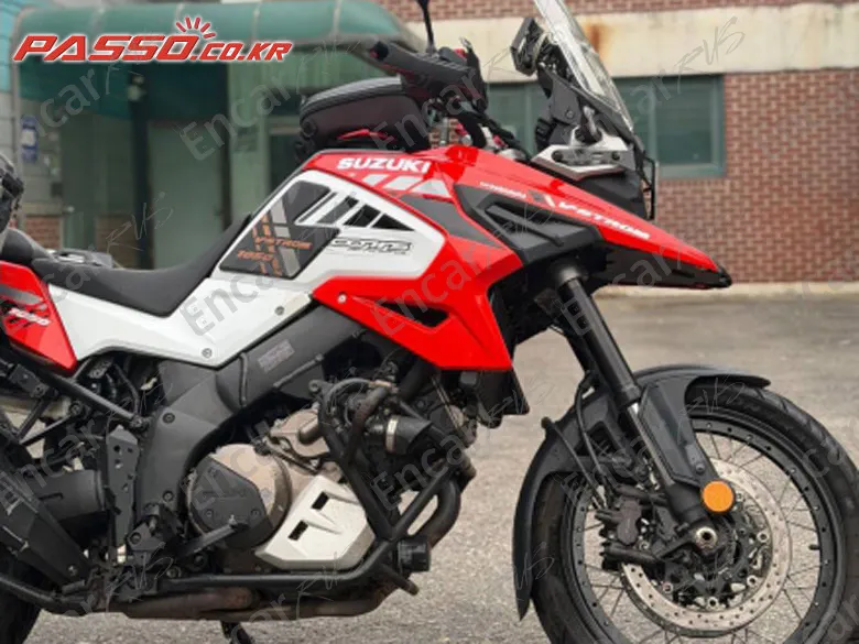 Suzuki V Strom 1050 XT - фото 0