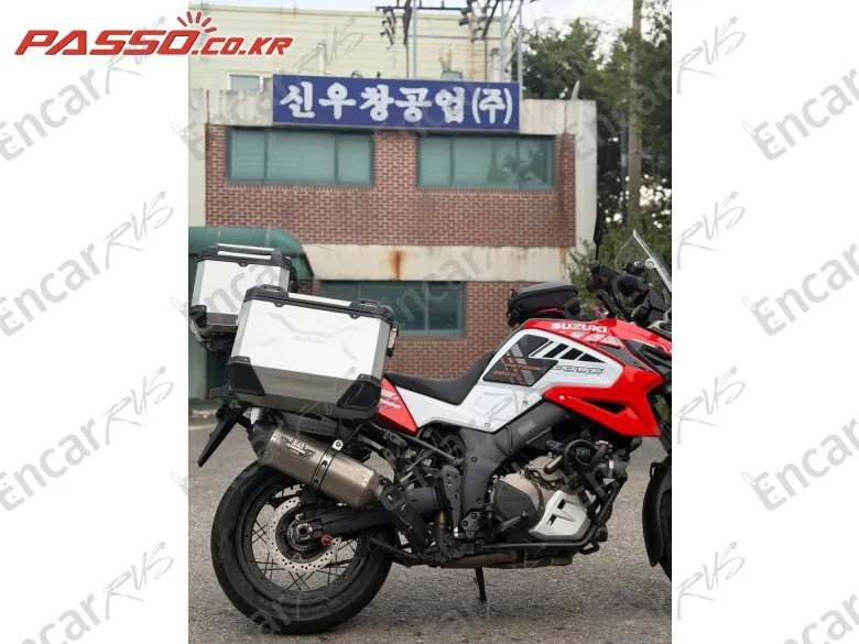 Suzuki V Strom 1050 XT - фото 5