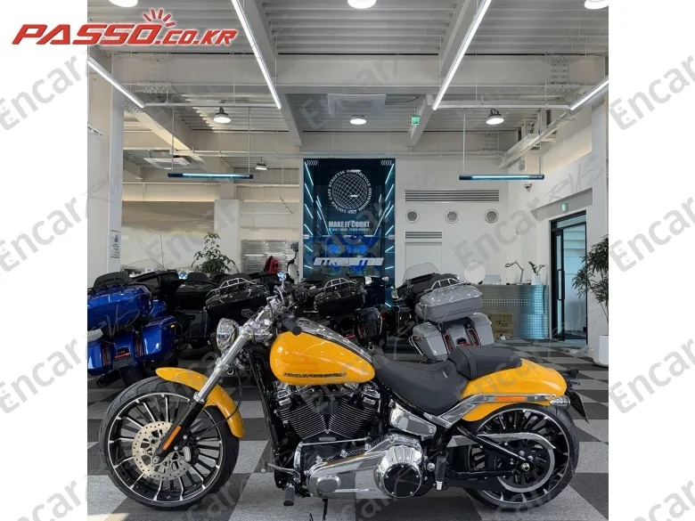 Harley-Davidson Breakout 117 - фото 1