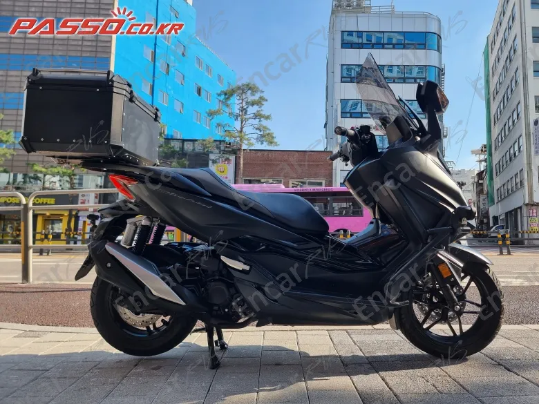 Honda Forza 350 - фото 0