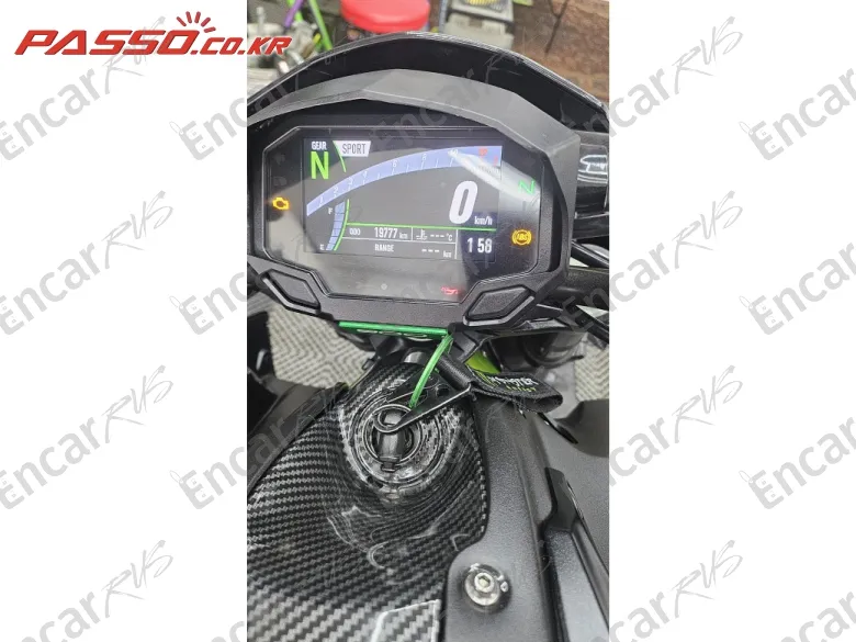 Kawasaki Z 900 ABS - фото 3
