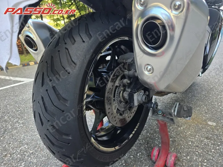 Suzuki GSX R 1300 Hayabusa - фото 5
