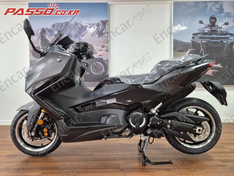 Yamaha T Max 560 - фото 1