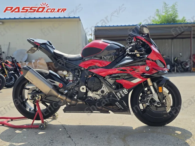 BMW S 1000 RR - фото 0