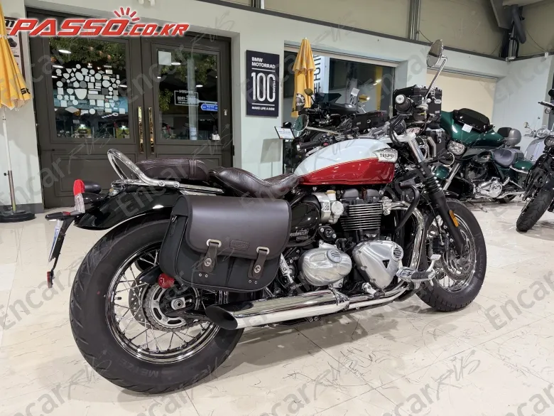 Triumph Speedmaster - фото 2