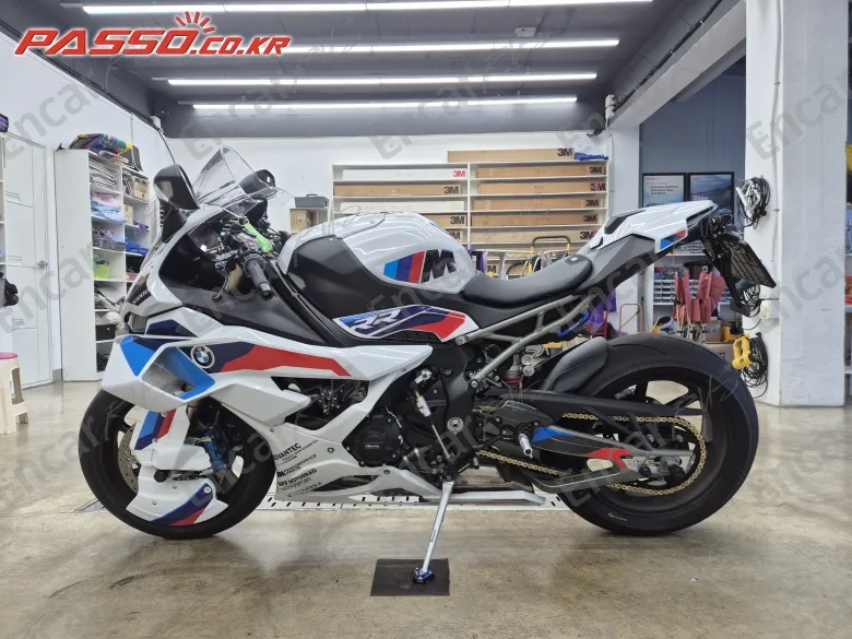 BMW S 1000 RR - фото 1