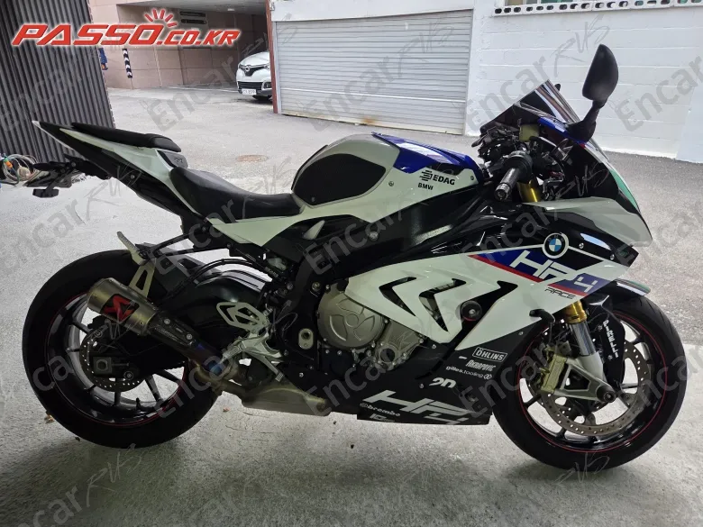 BMW S 1000 RR - фото 0