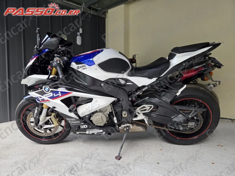 BMW S 1000 RR - фото 1