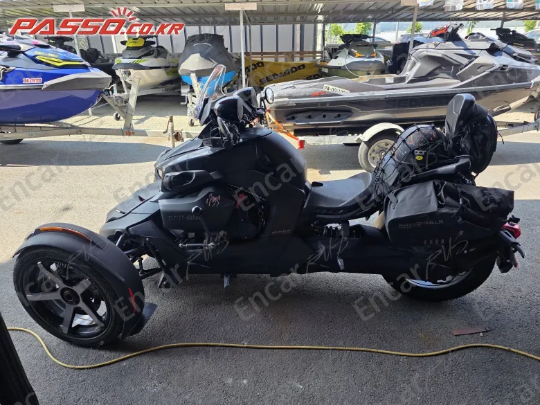 BRP Can-Am Ryker 900 - фото 1