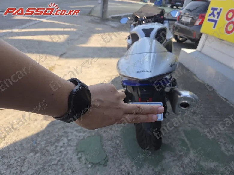 Suzuki GSX R 1300 Hayabusa - фото 2
