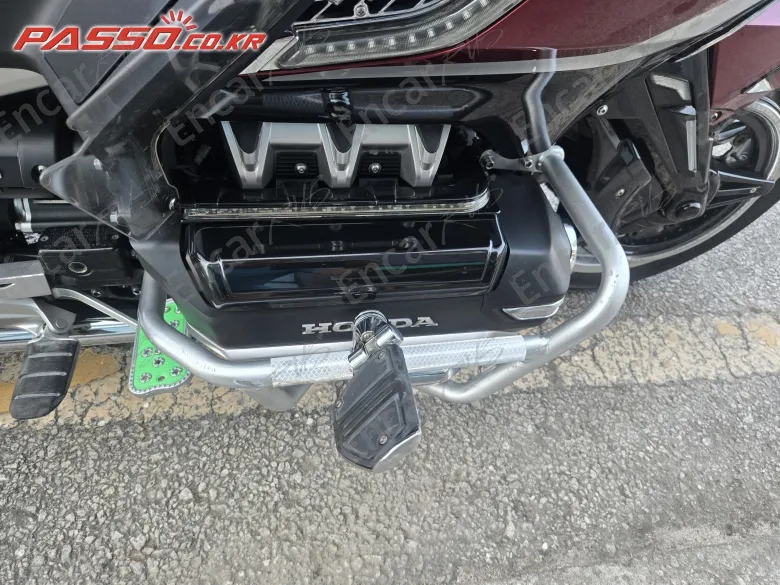 Honda Goldwing Tour DCT Airbag - фото 4