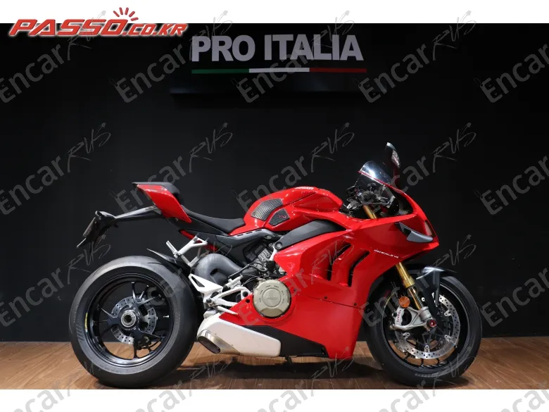 Ducati Panigale V4 S - фото 0