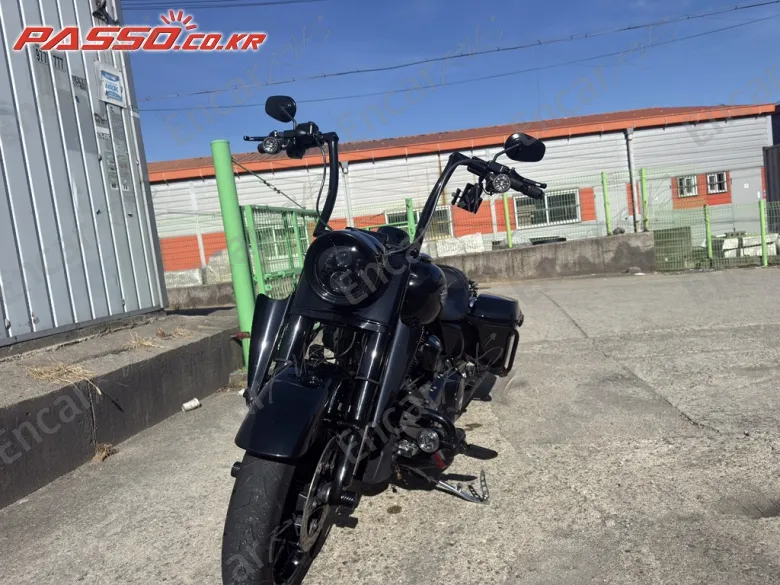 Harley-Davidson Road King Special - фото 5