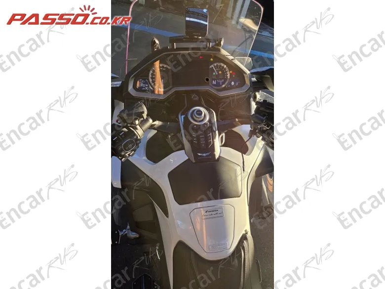 Honda Goldwing Tour DCT Airbag - фото 3