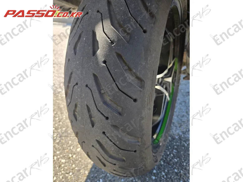 Kawasaki Ninja H2 SX SE ABS - фото 5