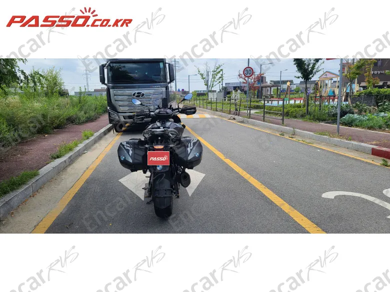 BMW S 1000 XR - фото 2