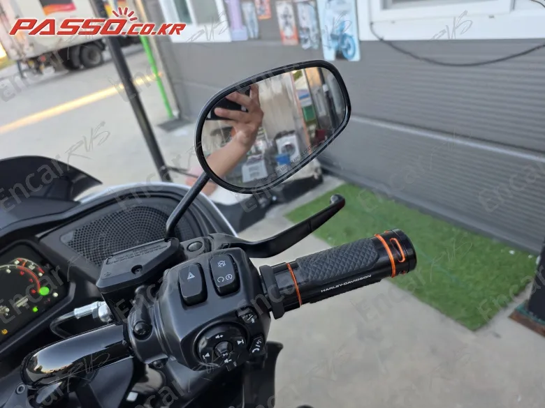 Harley-Davidson Fltr - фото 3