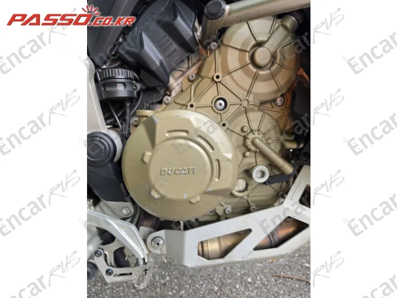 Ducati Multistrada V4 S - фото 4