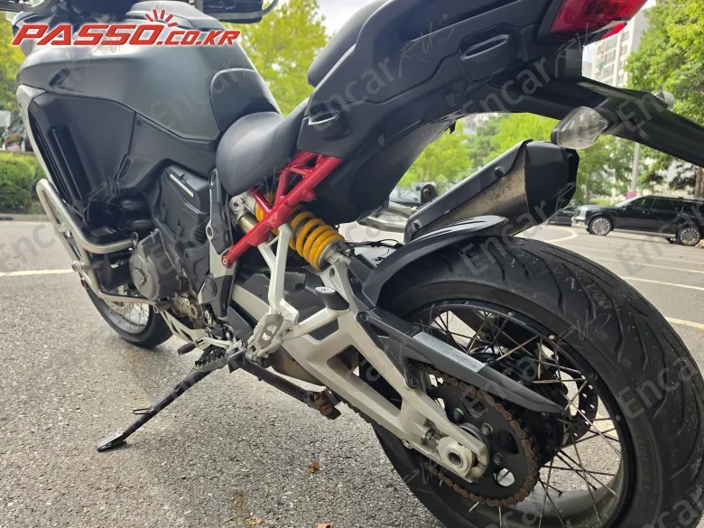 Ducati Multistrada V4 S - фото 5