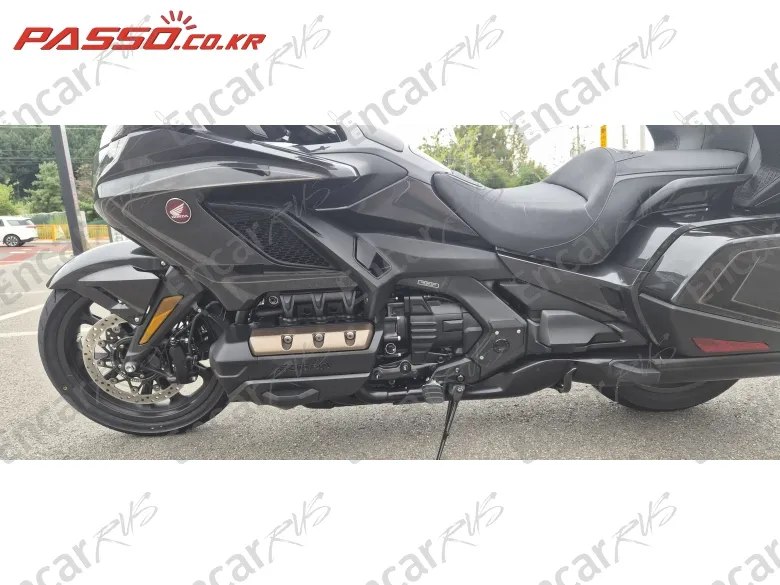 Honda Goldwing Tour DCT Airbag - фото 5