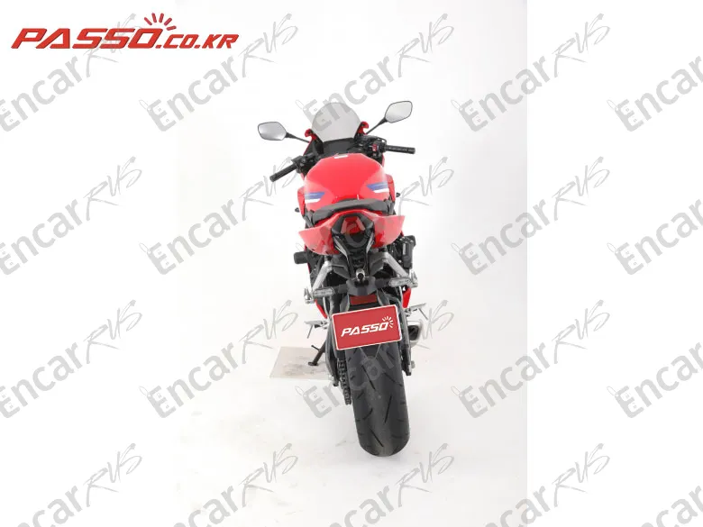 Honda CBR 650 R E-Clutch - фото 2