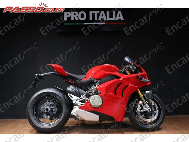 Ducati Panigale V4 S - фото 0