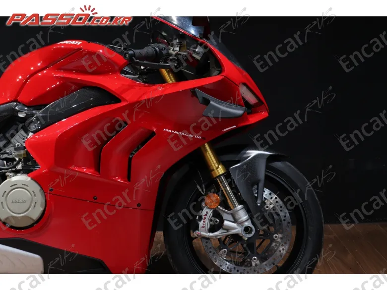 Ducati Panigale V4 S - фото 5