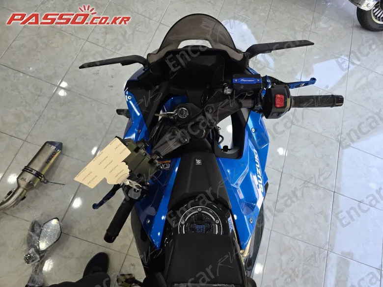 Suzuki GSX 8 R - фото 3