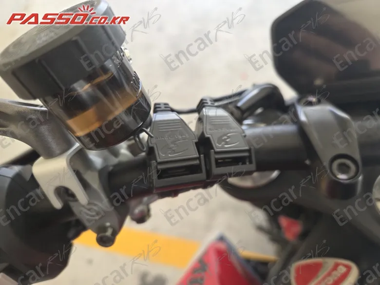 Ducati Monster 937 - фото 4
