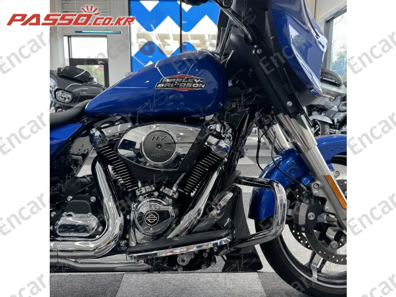 Harley-Davidson Flhx - фото 4