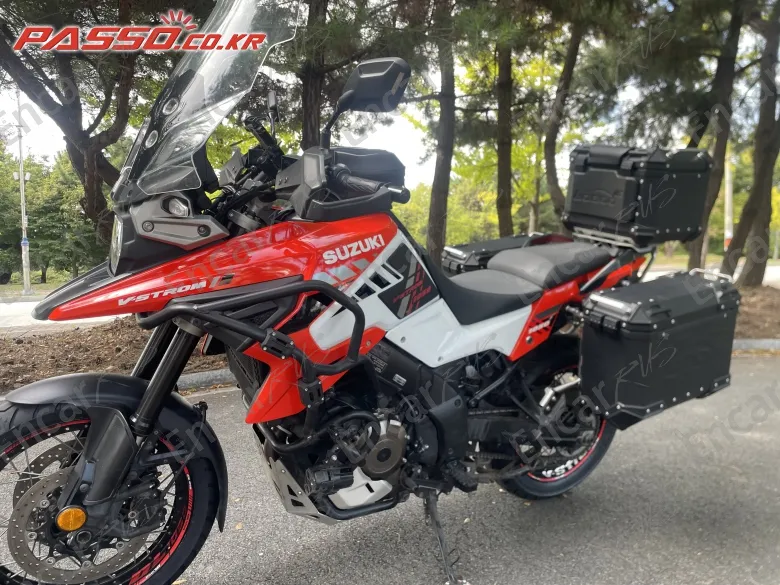 Suzuki V Strom 1050 XT - фото 1