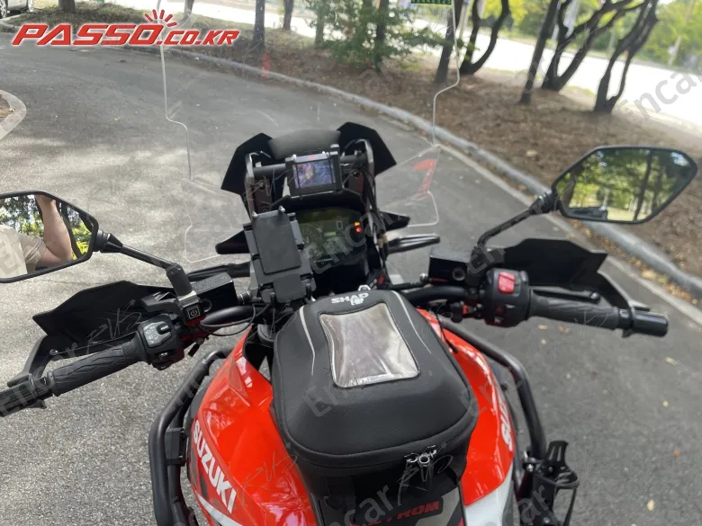 Suzuki V Strom 1050 XT - фото 3