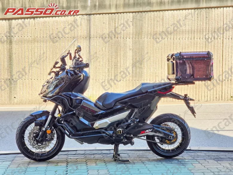 Honda X ADV - фото 1