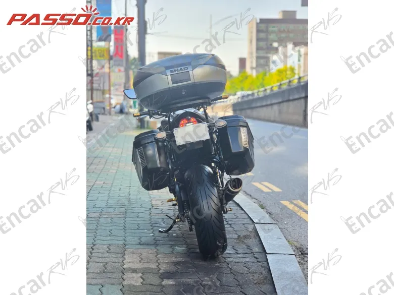 Suzuki GSX S 1000 F - фото 2