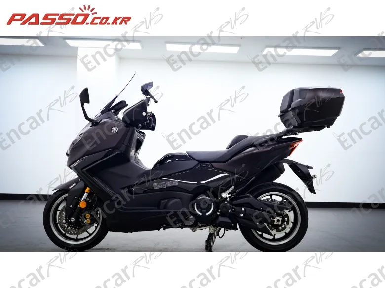 Yamaha T Max 560 - фото 1
