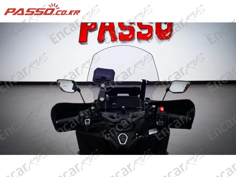 Yamaha T Max 560 - фото 3