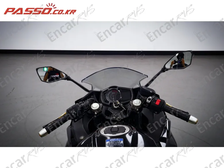 Kawasaki Ninja 400 ABS - фото 3