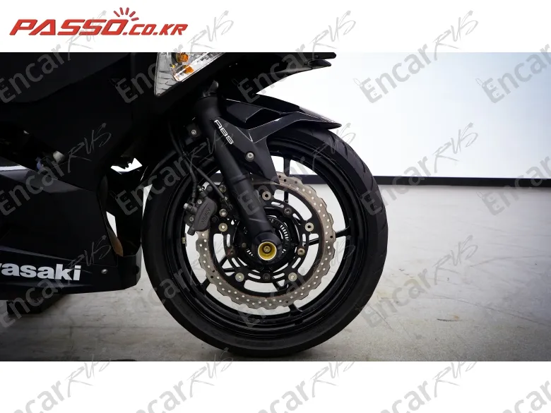 Kawasaki Ninja 400 ABS - фото 5