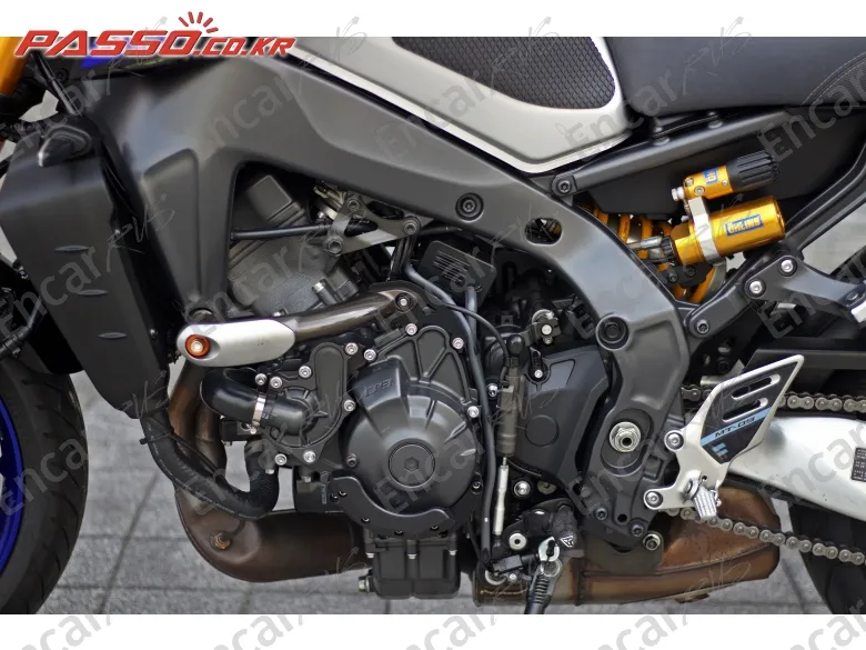 Yamaha MT 09 SP - фото 4