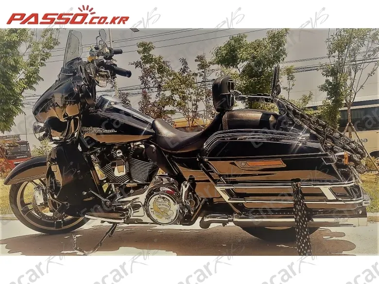 HARLEY-DAVIDSON FLHX - фото 1