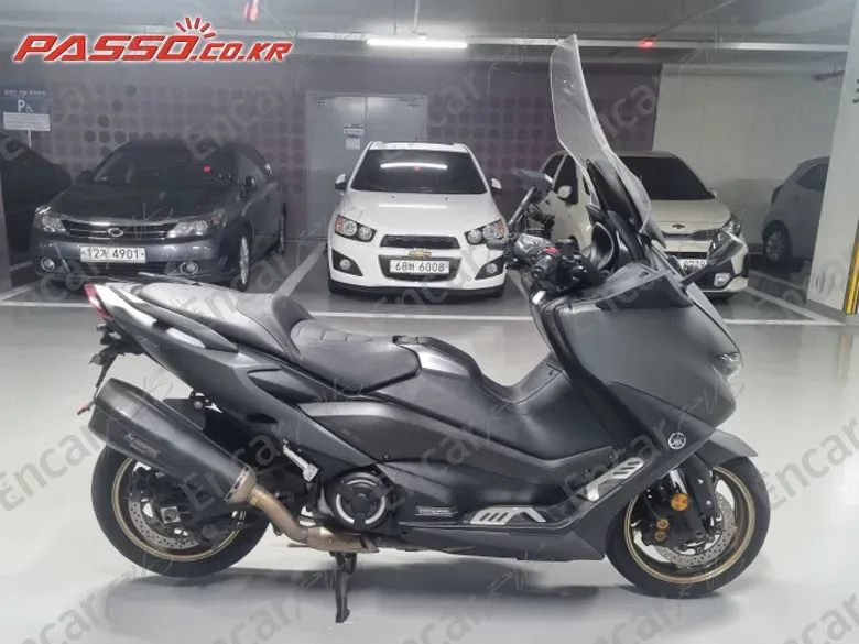 YAMAHA T MAX 560 - фото 0