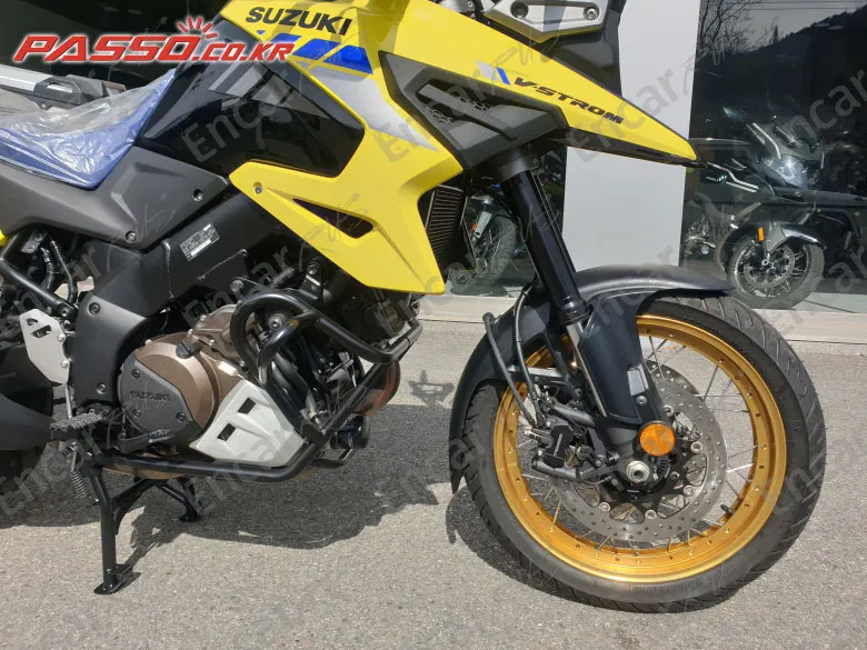 Suzuki V Strom 1050 Xt - фото 4
